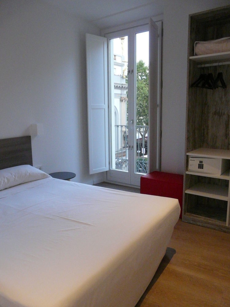 The Museum Apartments Figueres  Buitenkant foto