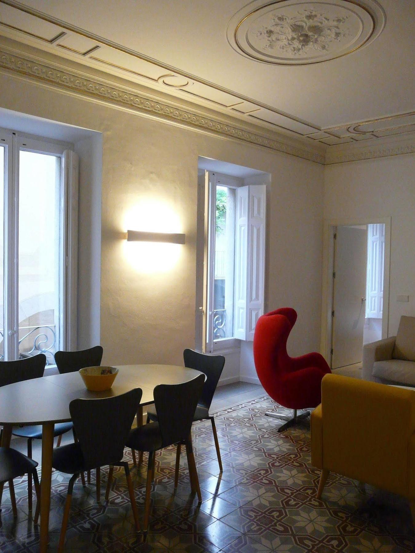 The Museum Apartments Figueres  Buitenkant foto