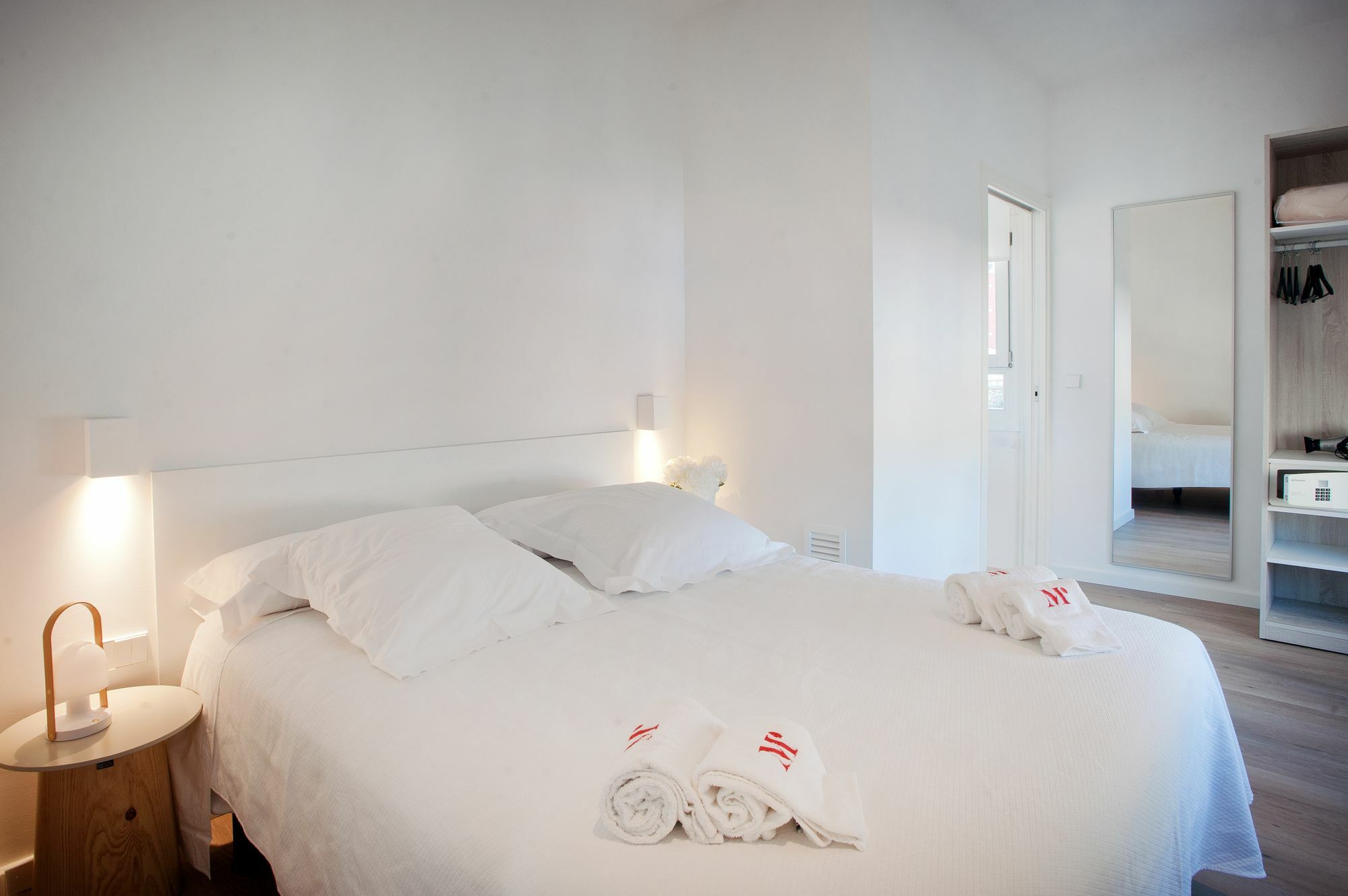 The Museum Apartments Figueres  Buitenkant foto